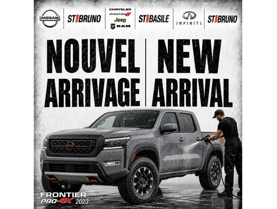 Nissan Frontier 2023 2023 Gris