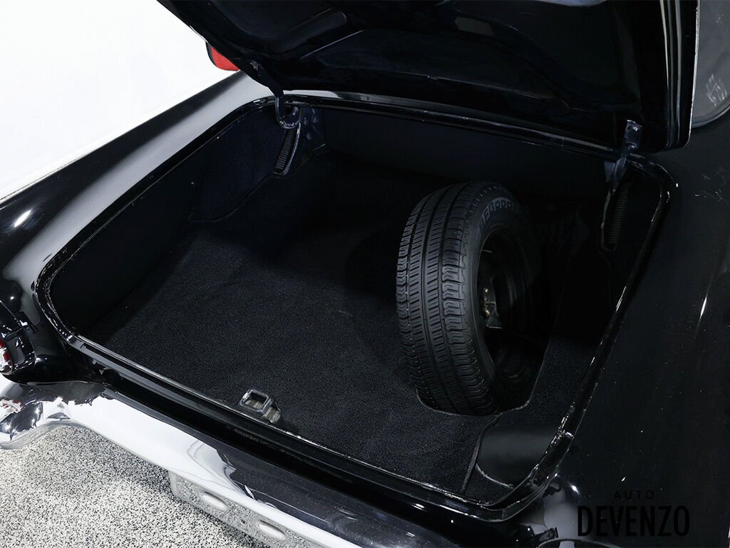 1957 Ford Thunderbird Black Saint-Eustache - photo #13