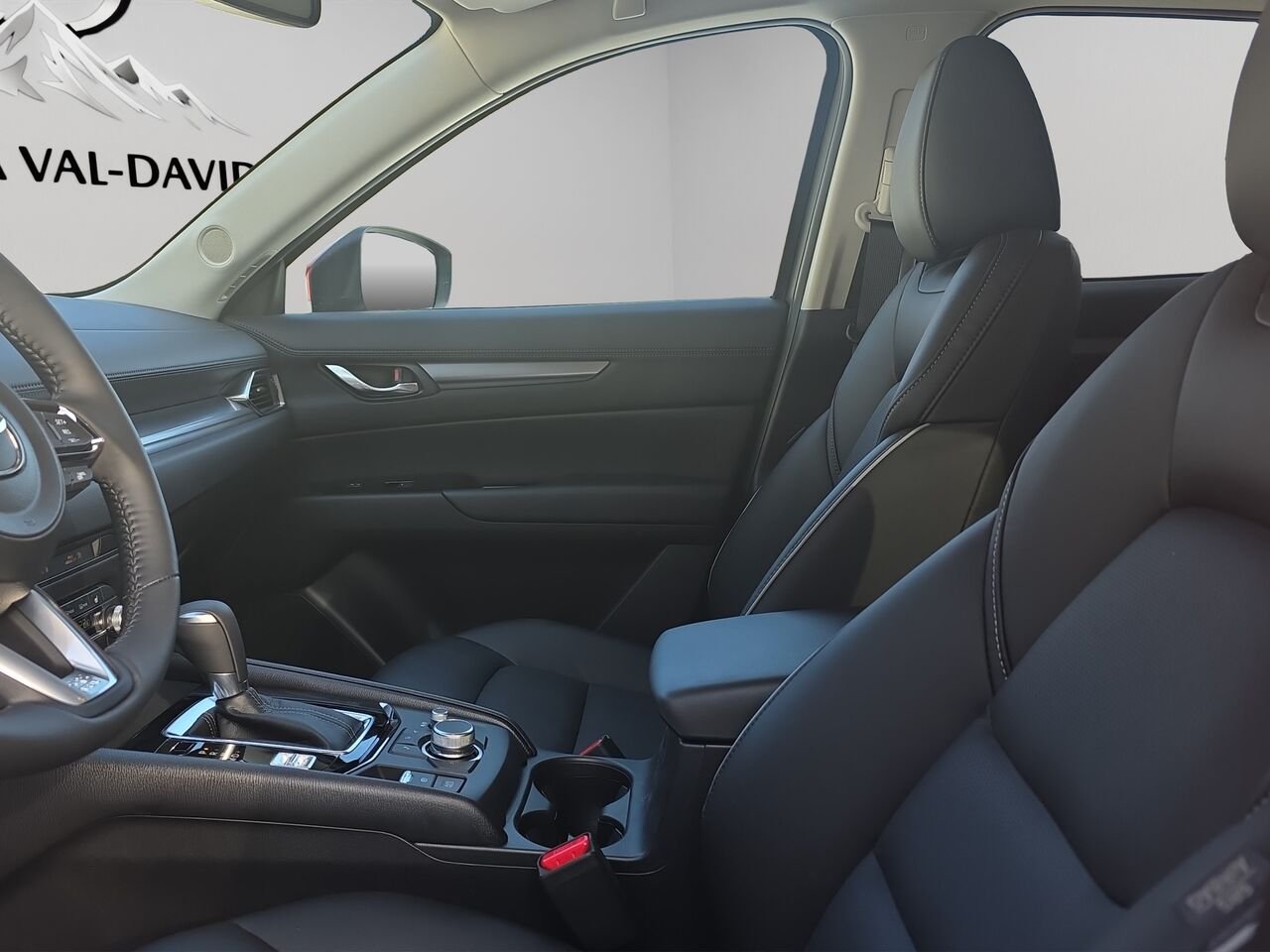 2025 Mazda CX-5 Gs, awd, Toit ouvrant, volant et rétroviseurs chauffants, hayon électrique Soul Red Crystal Metallic Val-David - photo #13