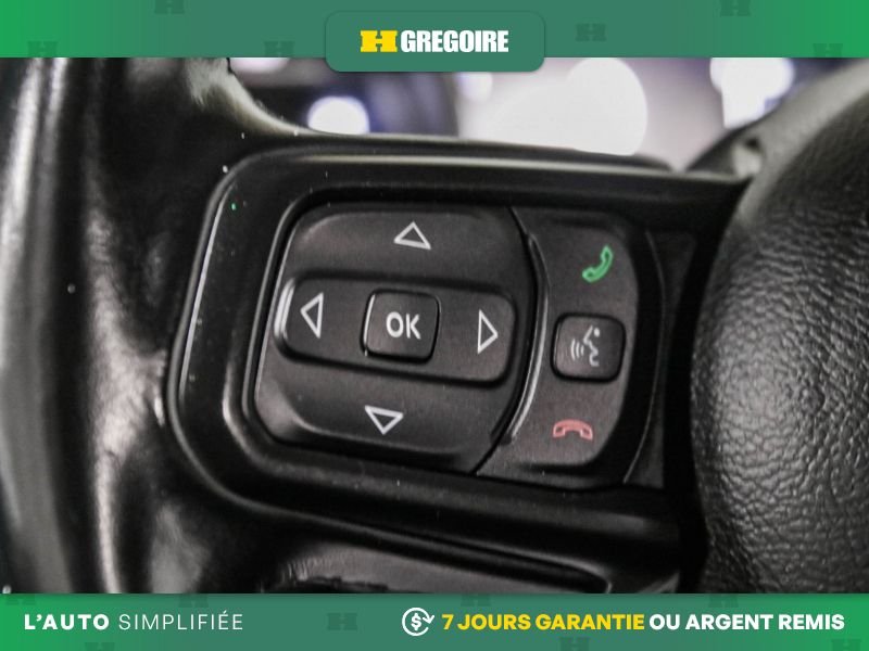 Jeep Wrangler Unlimited 729504 | Sport AWD AUTO A/C TOIT GR ELECT MAGS CAM RECUL 2020 Bleu Laval - photo #16