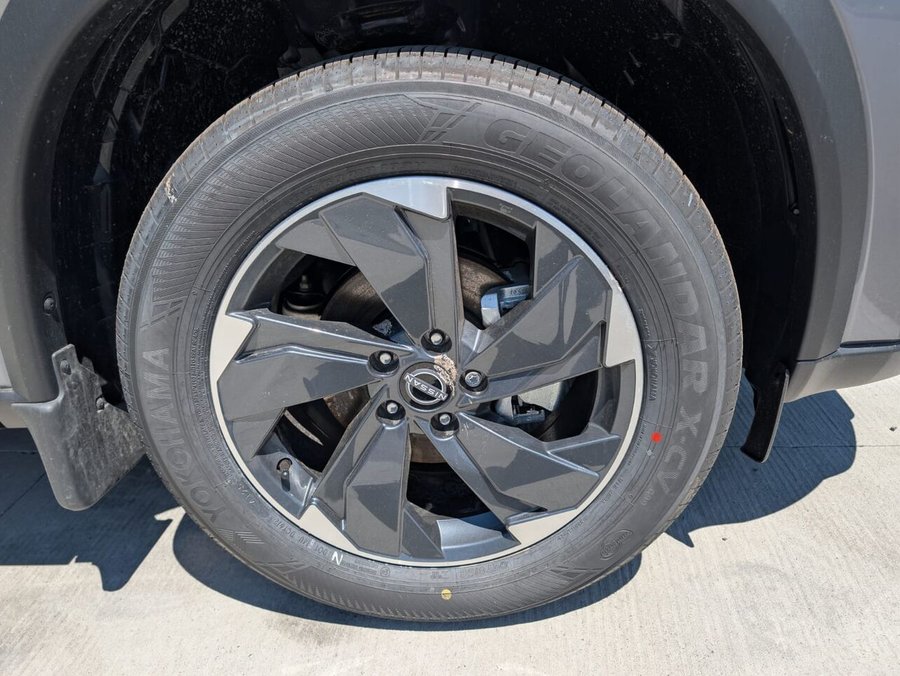 2026 NISSAN Rogue 2026 Gun Metallic