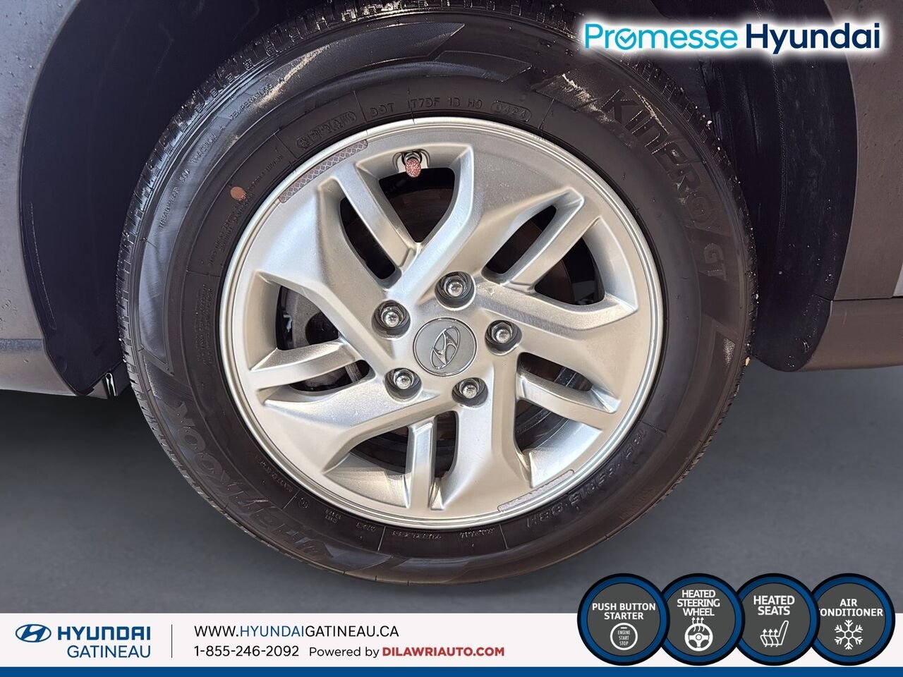 2024 Hyundai Venue Grey Gatineau - photo #6