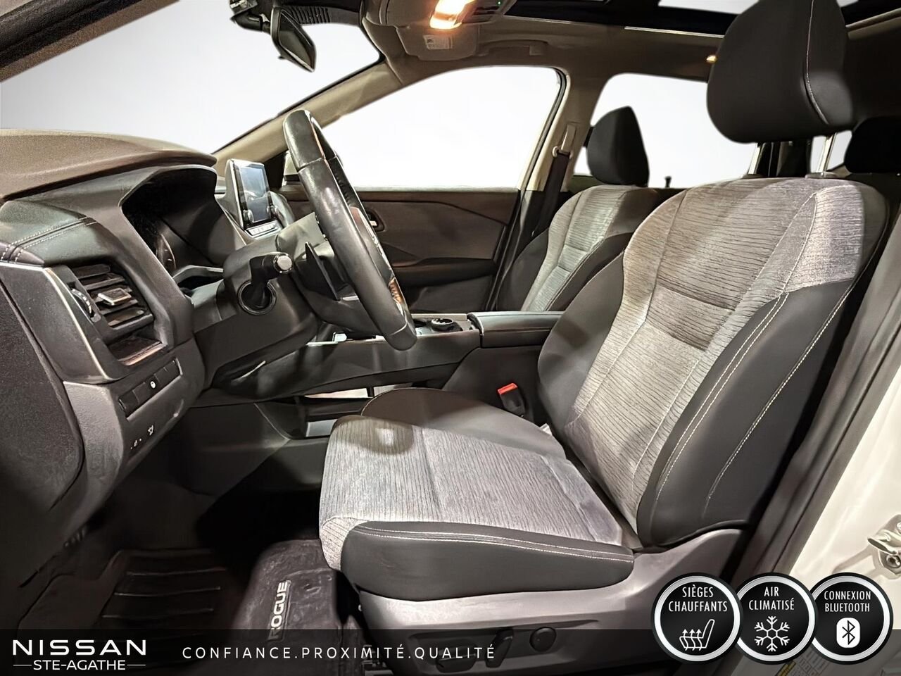 Nissan Rogue 2023 Blanc Ste-Agathe des Monts - photo #7