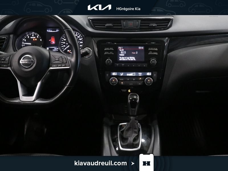 Nissan Qashqai 2017 Laval - photo #16