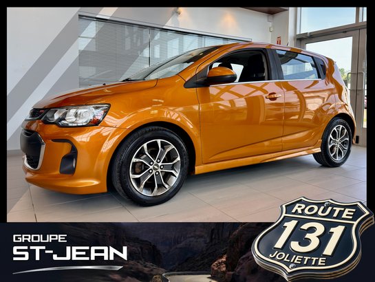 2017 Chevrolet Sonic 2017 Orange