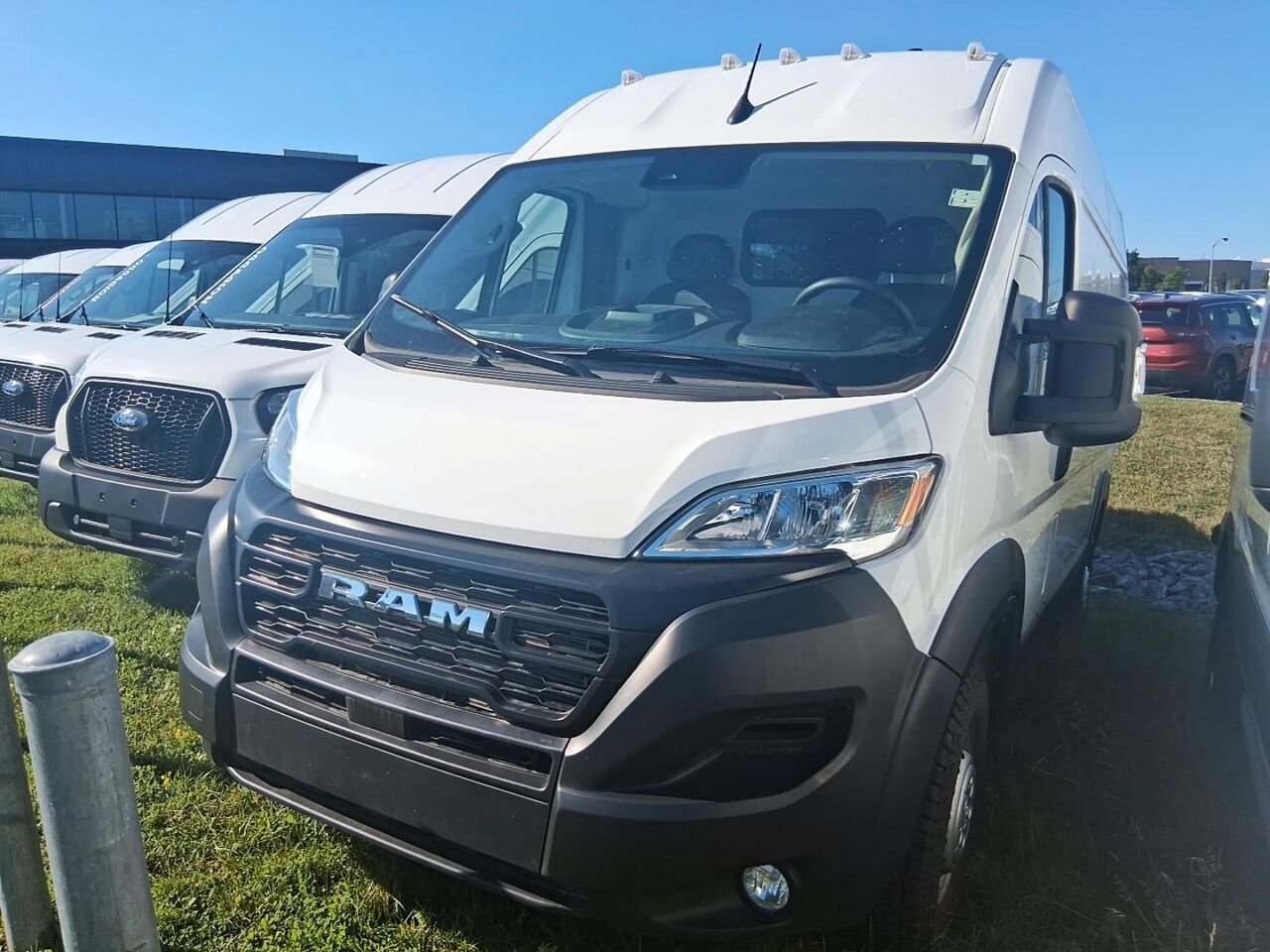 Ram ProMaster 2500 TOIT HAUT 2025 Blanc Québec - photo #0