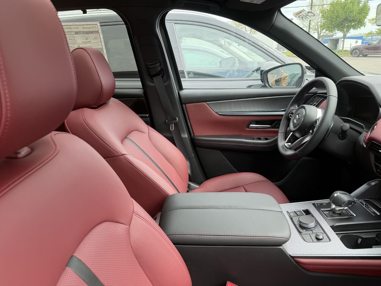 2026 MAZDA CX-70 PHEV Jet Black Mica Ste-Marie - photo #3