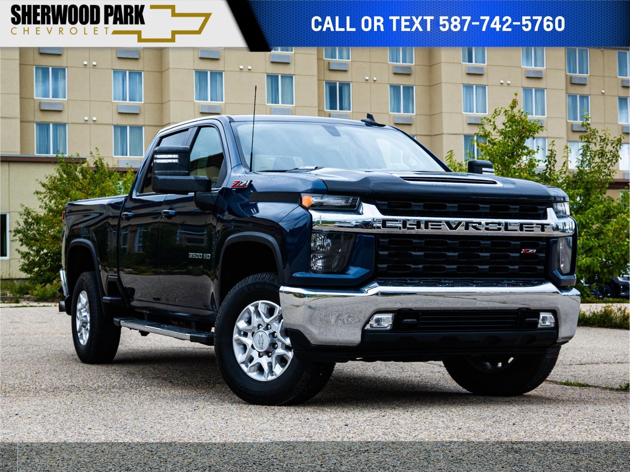 2020 Chevrolet Silverado 3500HD 4WD Crew Cab 159 LT Blue Sherwood Park - photo #0