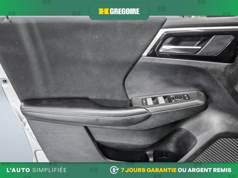 Mitsubishi Outlander 822335 | ES * AWD * Cam * Mags * Carplay * A partir de 0.9% 2022 Gris Laval - photo #13