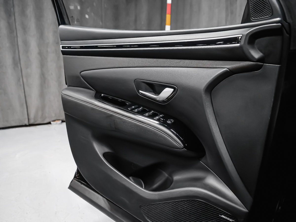 2022 Hyundai Santa Cruz APPLE CAR PLAY VOLANT CHAUFFANT 2 SET DE PNEU Black Montreal - photo #13