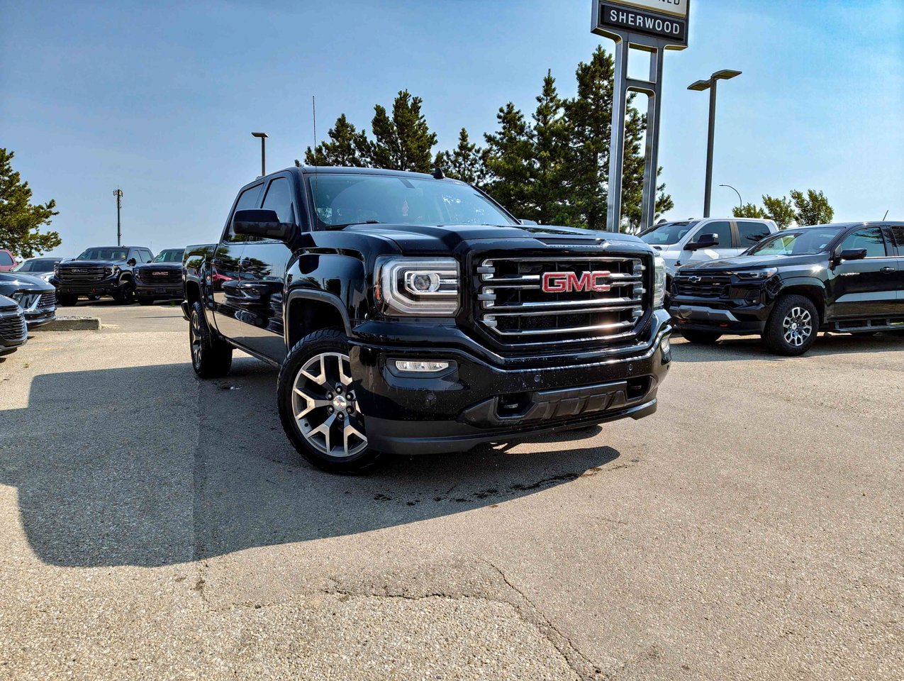 2016 GMC Sierra 1500 4WD Crew Cab 143.5 SLT Black Sherwood Park - photo #1