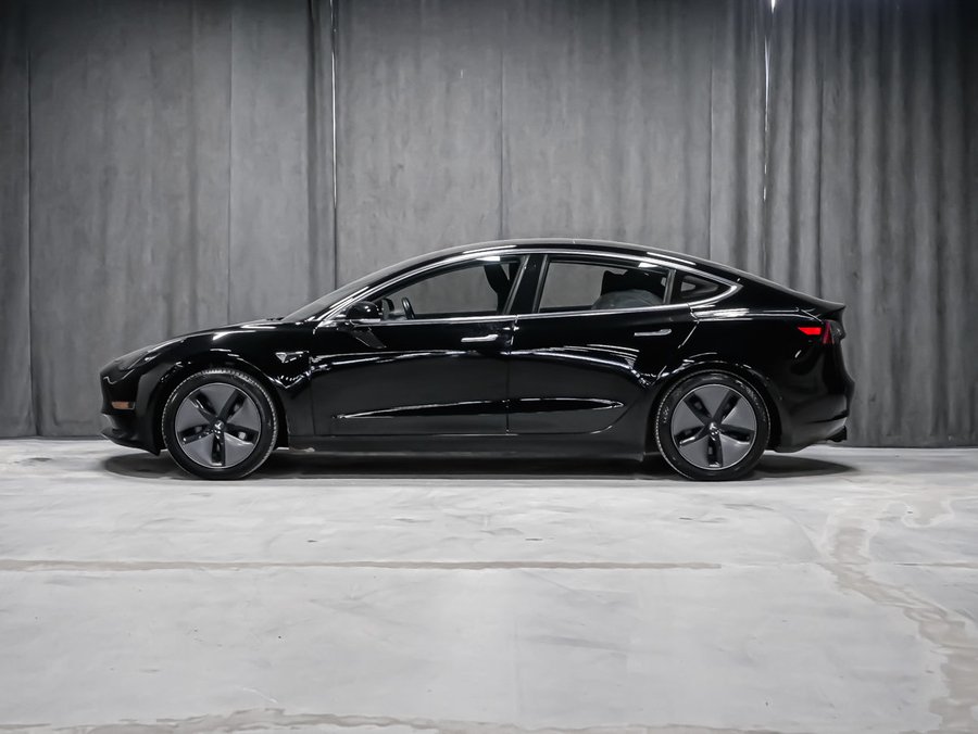2018 Tesla MODEL 3 2 ENSEMBLE DE PNEU SIÈGES CHAUFFANTS Black