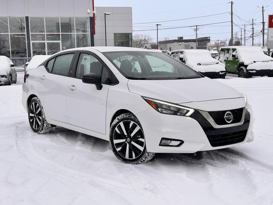 2022 Nissan Versa 2022 White