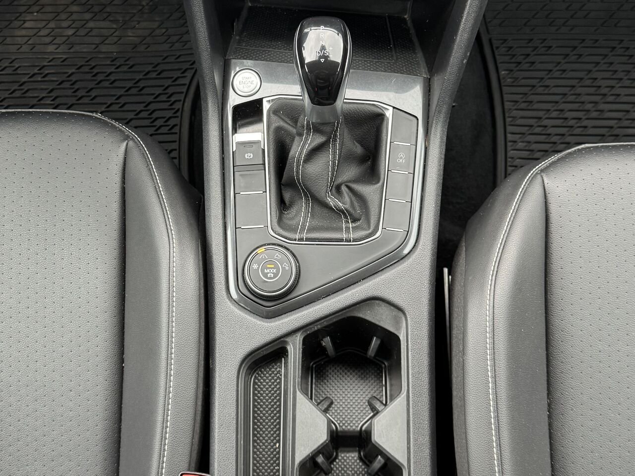 Volkswagen Tiguan 7 PASSAGERS 2022 Blanc Granby - photo #27