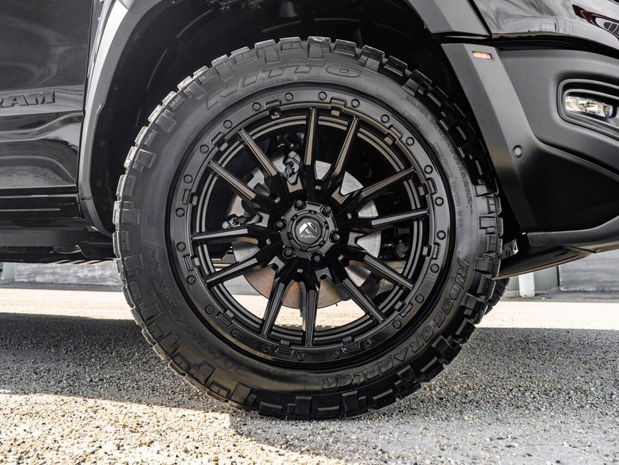 2021 Ram 1500 2021 Black
