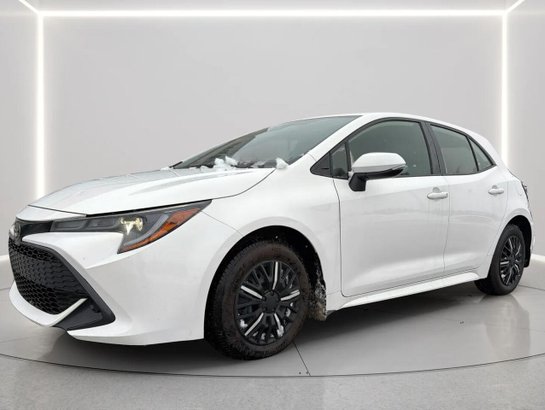 2021 TOYOTA COROLLA HATCHBACK 2021 White