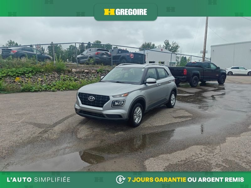Hyundai Venue 2024 Argent Laval - photo #2