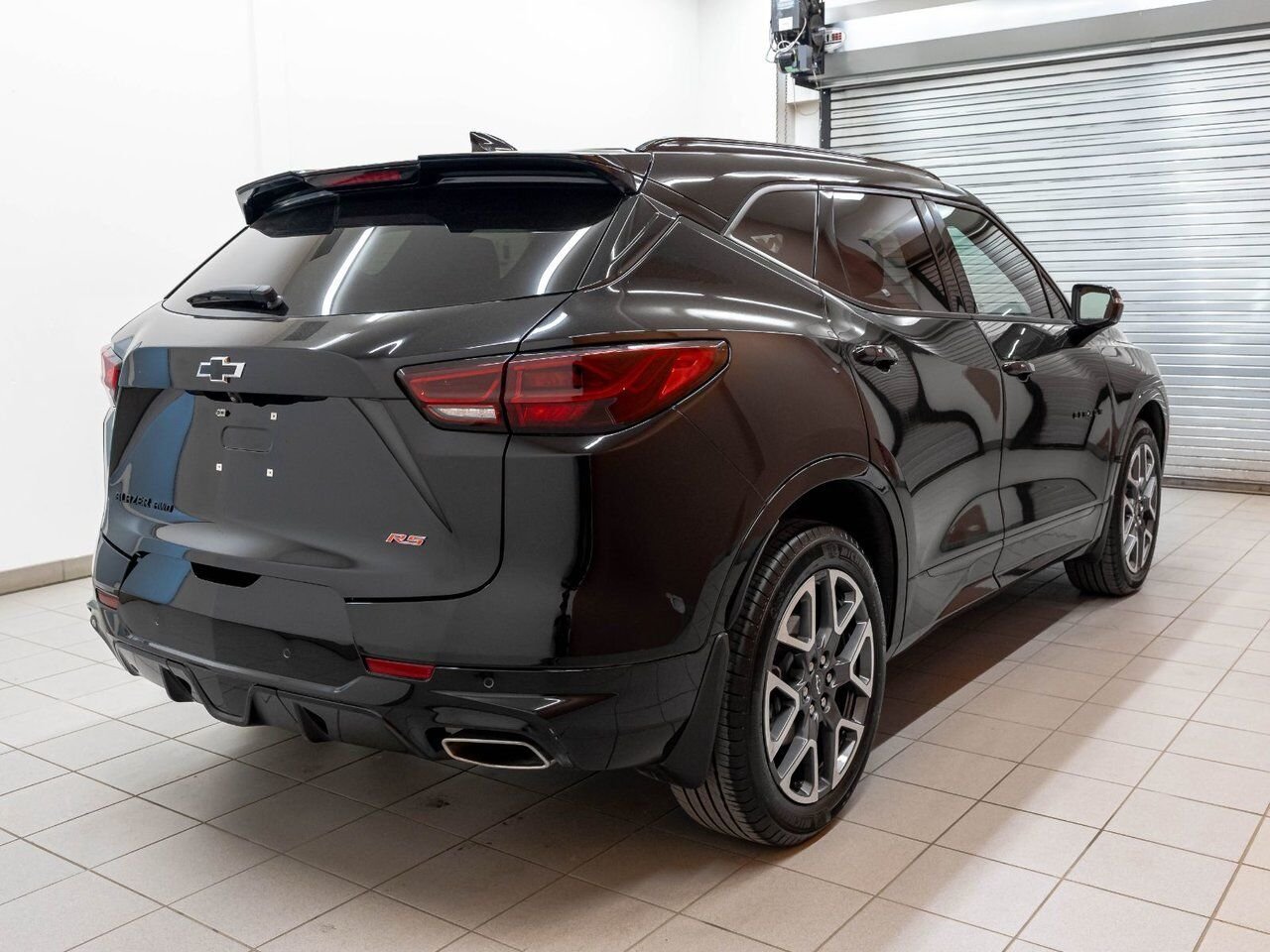 Chevrolet Blazer RS AWD *TOIT NAV CUIR SIÈGES CHAUF BOSE HAYON ELEC 2025 Noir Saint-Jérôme - photo #8