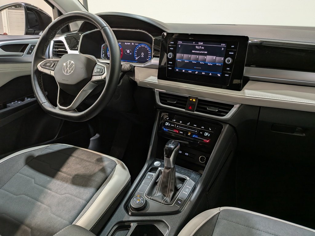 Volkswagen Taos Comfortline 4MOTION 2025 Noir Val-David - photo #19
