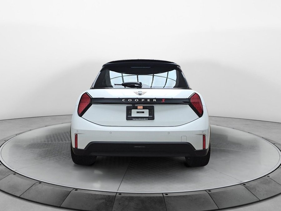 2025 MINI 3 Door 2025 Nanuq White