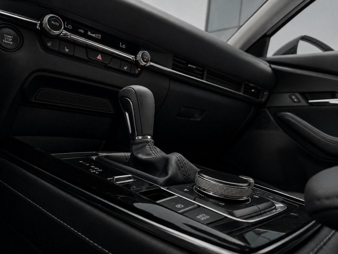 Mazda CX-30 JAMAIS ACCIDENTÉ / AWD (4X4) / APPLE CARPLAY ET ANDROID AUTO 2024 Noir Châteauguay - photo #9