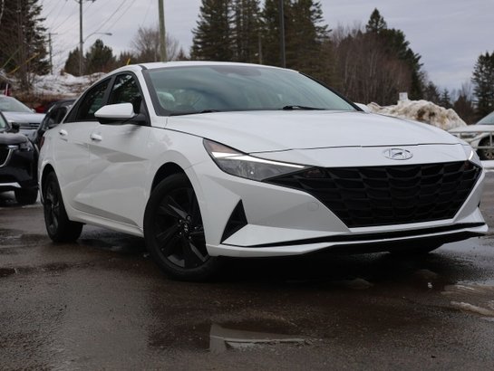 2023 Hyundai Elantra Preferred IVT, Démarreur à distance, Caméra de recule, Hayon électrique White