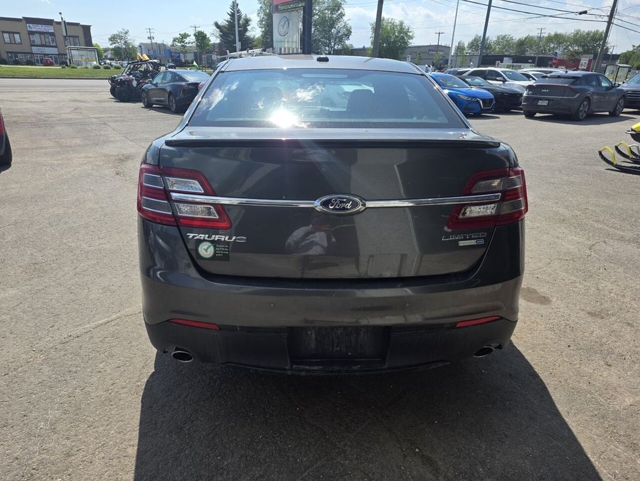 Ford Taurus 2016 2016 Noir