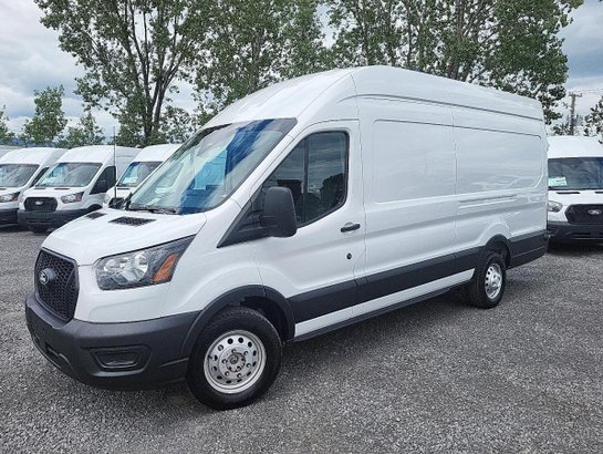 2026 Ford Transit Cargo Van 2026 Oxford White
