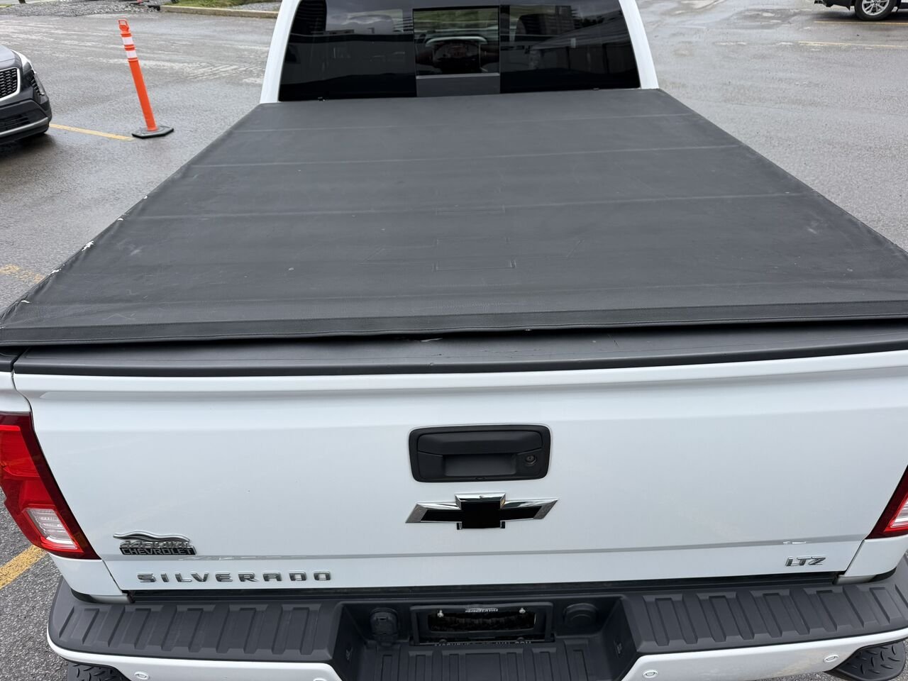 2017 Chevrolet Silverado 1500 2LTZ 5.3L ENCEMBLE Z71 QUAD CAB White Laval - photo #12