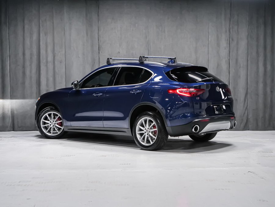 Alfa Romeo Stelvio Ti BARRE DE TOIT DÉMARREUR A DISTANCE 2018 Bleu
