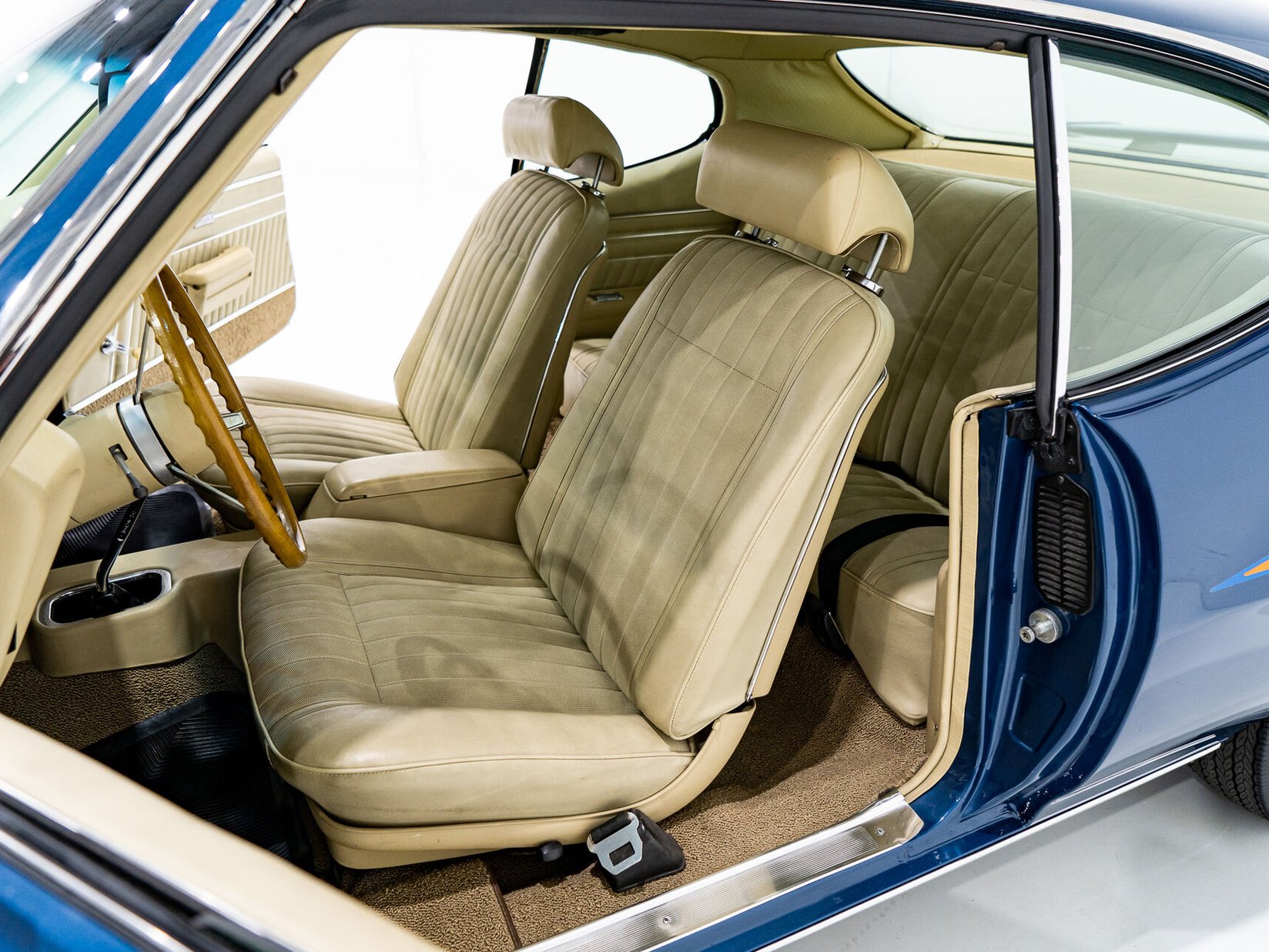 Pontiac GTO The Judge Matching# Ram Air III 4-speed **PRIX EN USD** 1970 Bleu Montréal - photo #14