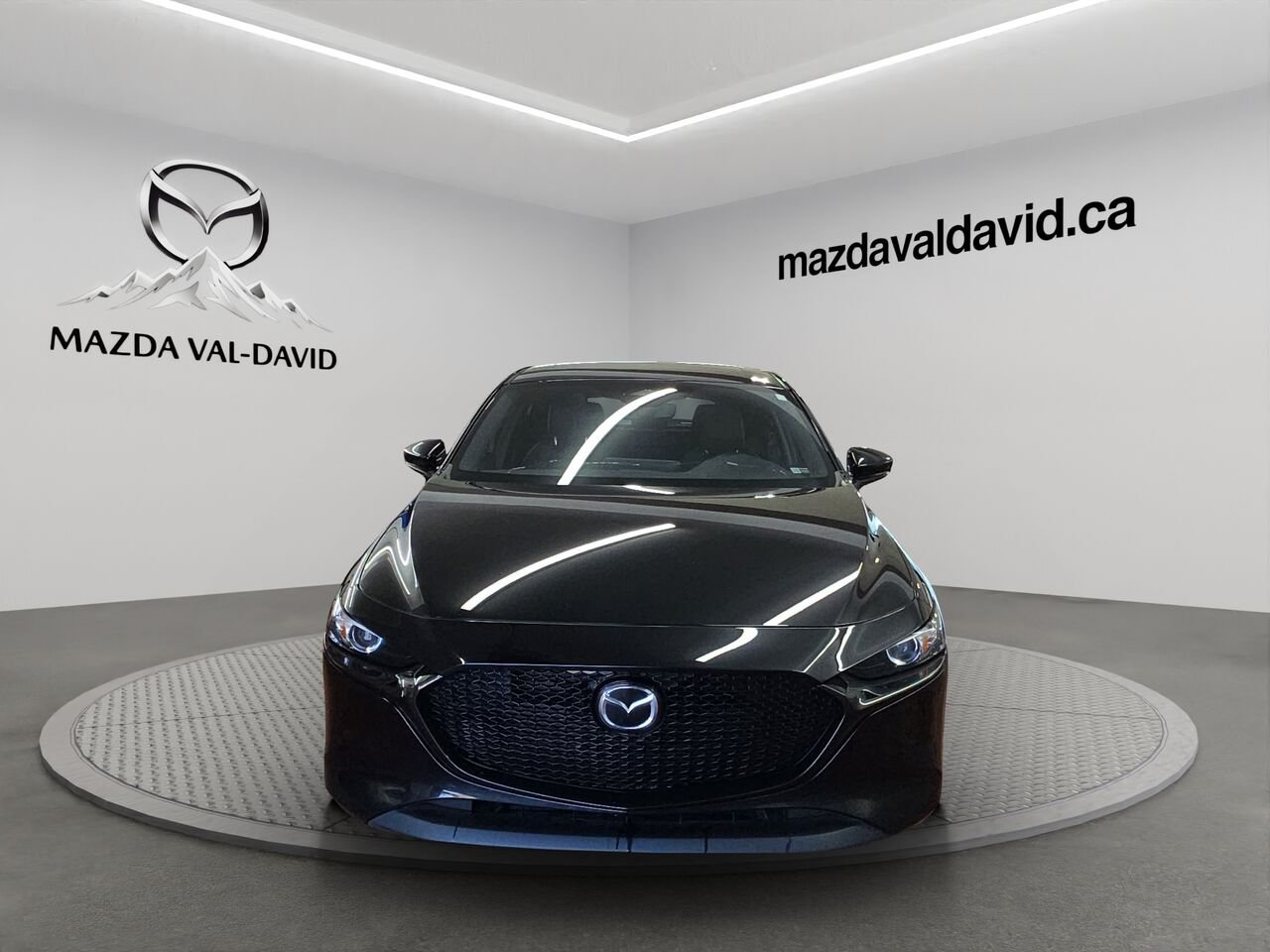 Mazda Mazda3 Sport GS TA BA, VOLANT CHAUFFANT, TOIT OUVRANT, SIÈGES ÉLECTRIQUES 2024 Noir Val-David - photo #2