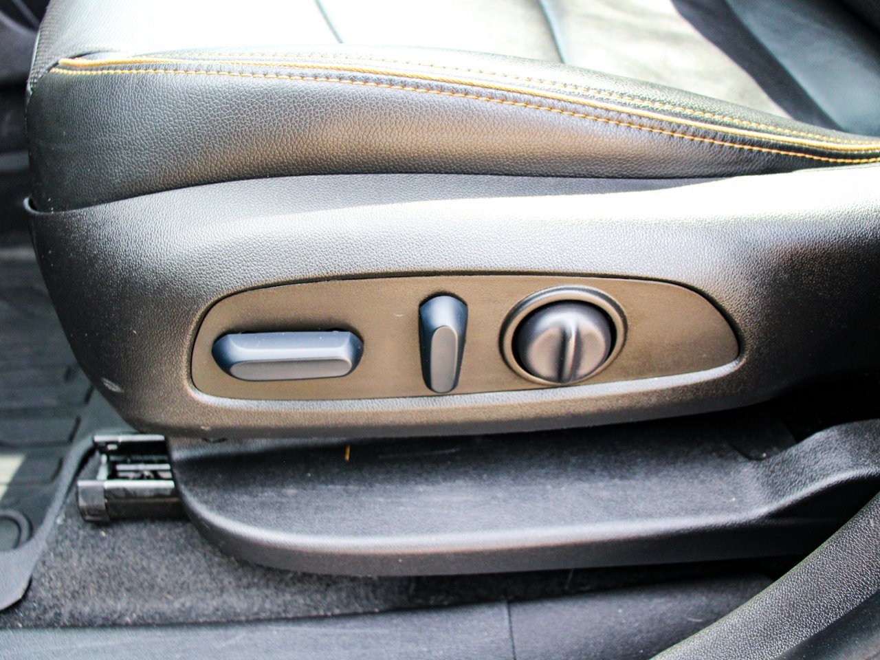 2022 GMC Terrain AWD 4dr AT4 Black Sherwood Park - photo #14