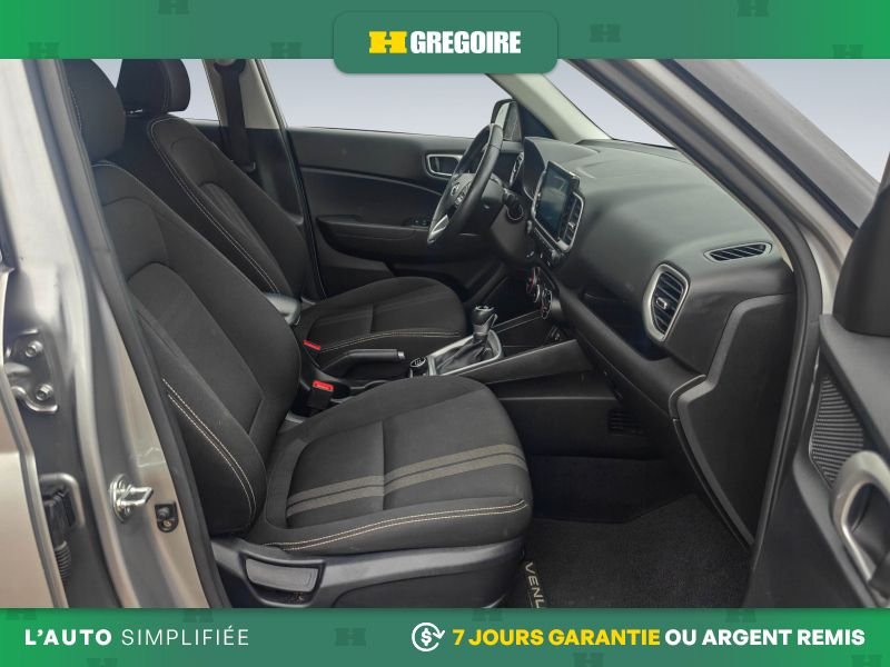2024 Hyundai Venue Silver Saint-Eustache - photo #20