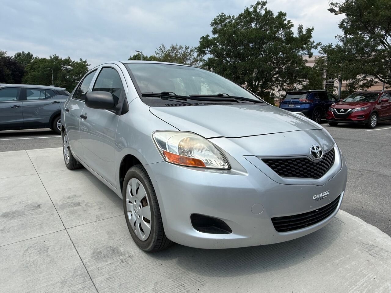 Toyota Yaris Berline 4 portes BM 2009 Argent Châteauguay - photo #2