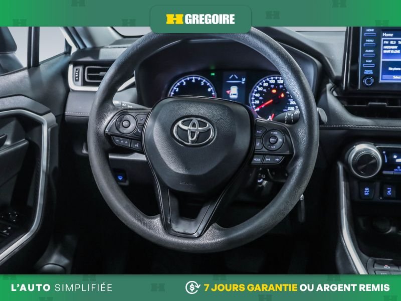 2021 Toyota Rav 4 White Laval - photo #18