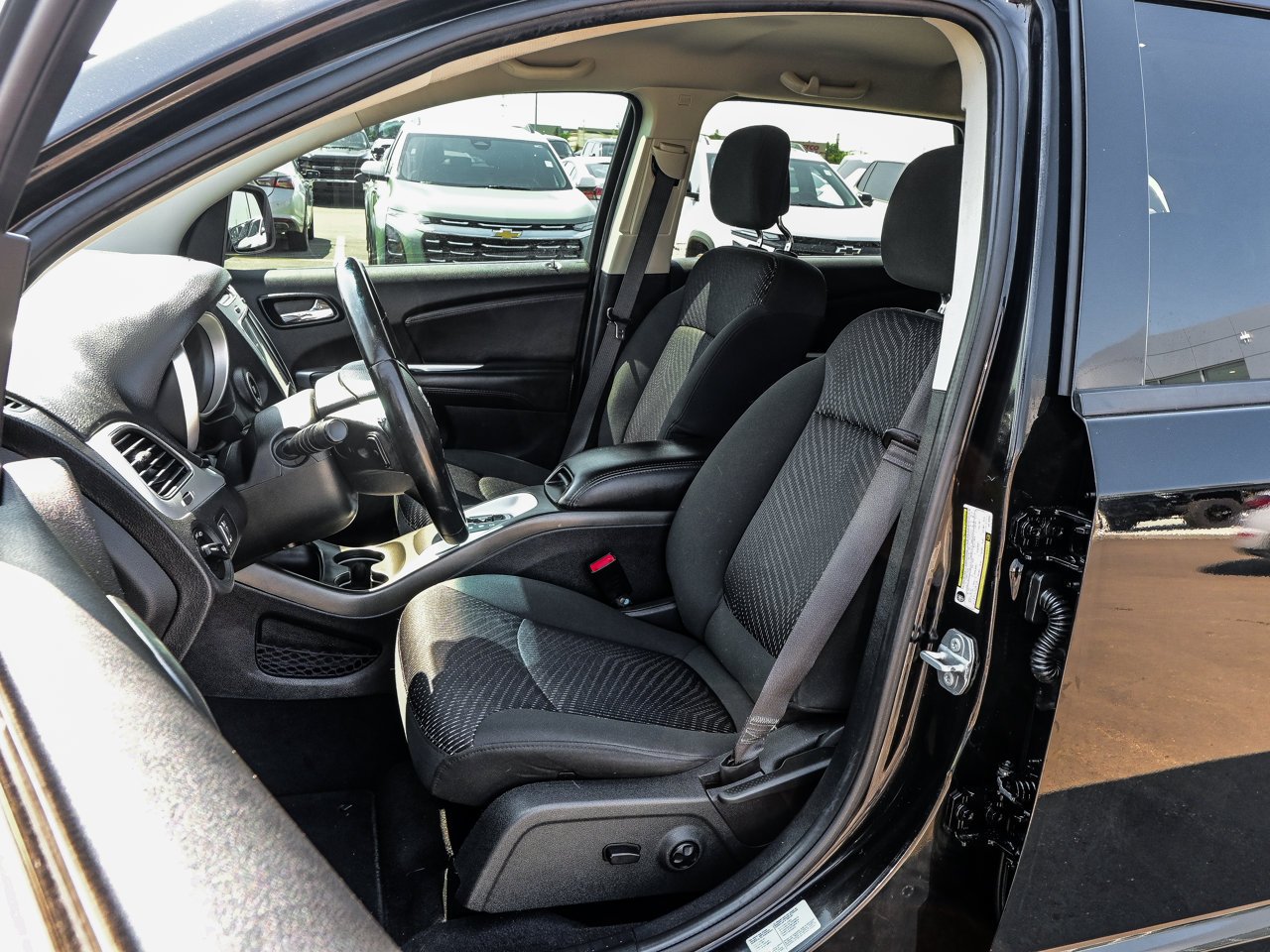 2017 Dodge Journey AWD 4dr SXT Black Sherwood Park - photo #15