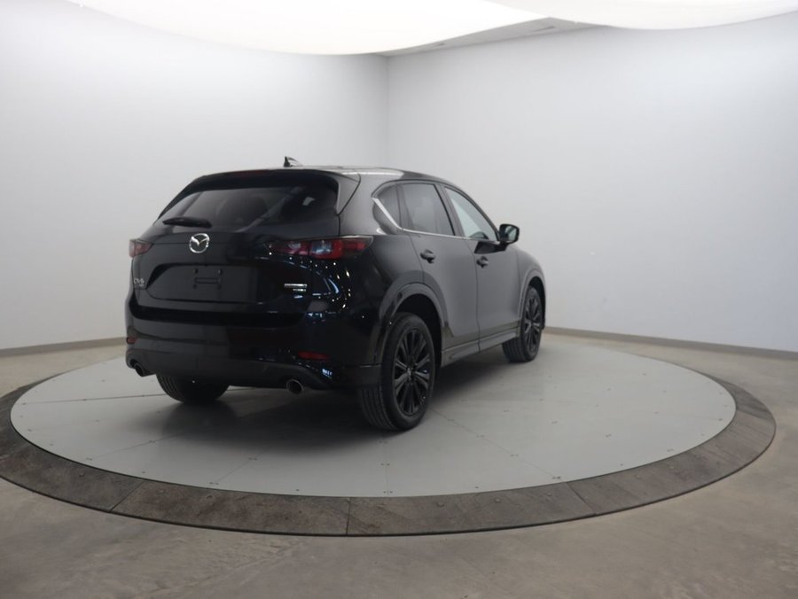 2022 Mazda CX-5 2022 Black