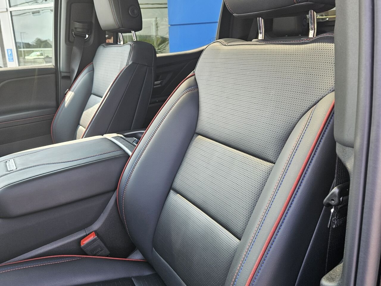 Chevrolet Silverado EV RST cabine multiplace e4RM 2024 Noir Thetford Mines - photo #22