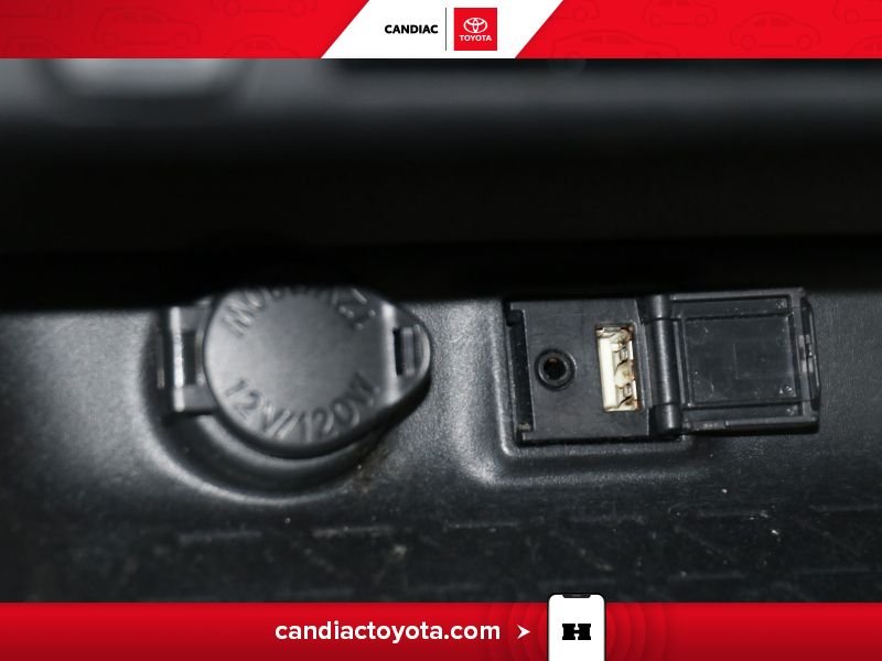 Toyota Rav 4 2019 Bleu Blainville - photo #28