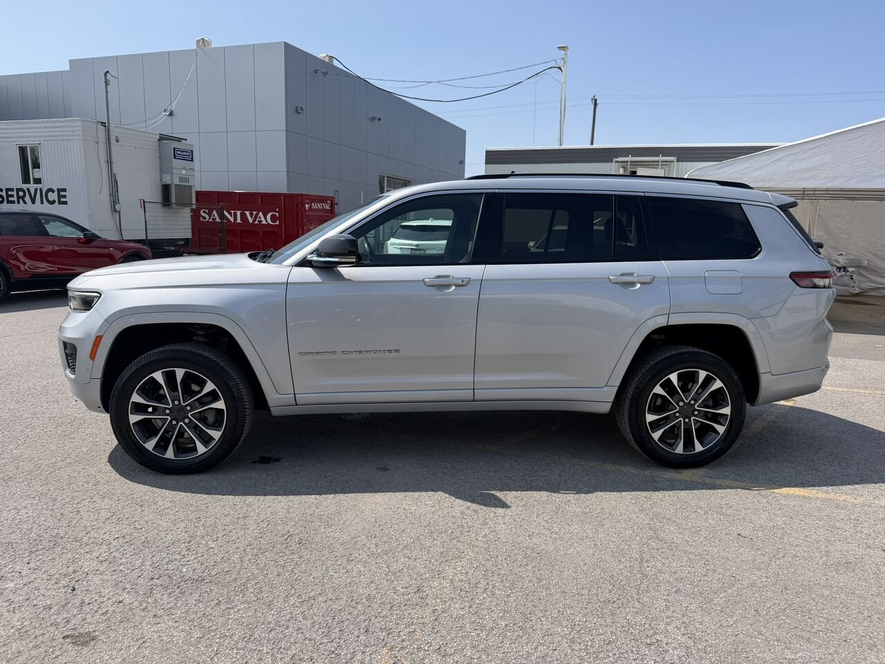 Jeep Grand Cherokee L Overland 4x4 HEMI 5.7L 2022 Argent Laval - photo #7