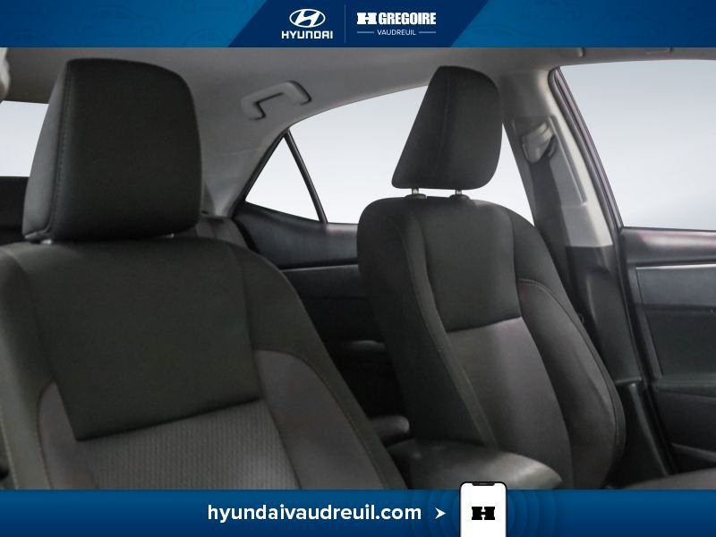 2018 Toyota Corolla Blue Laval - photo #29