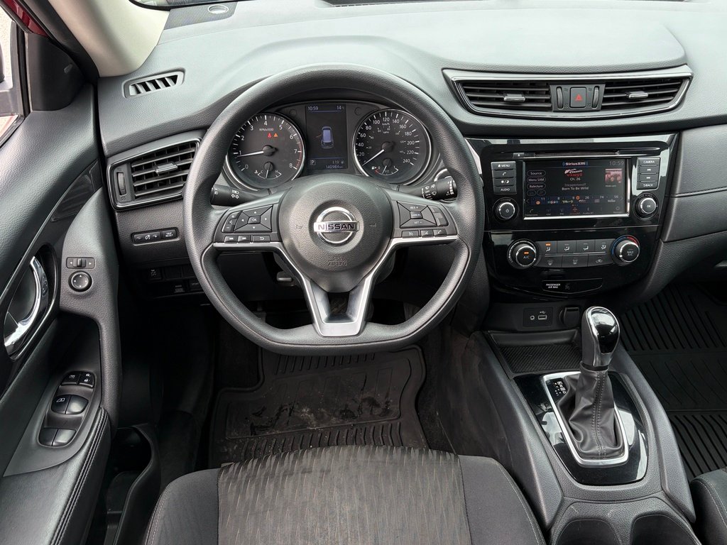 2018 Nissan Rogue Red Gatineau - photo #13