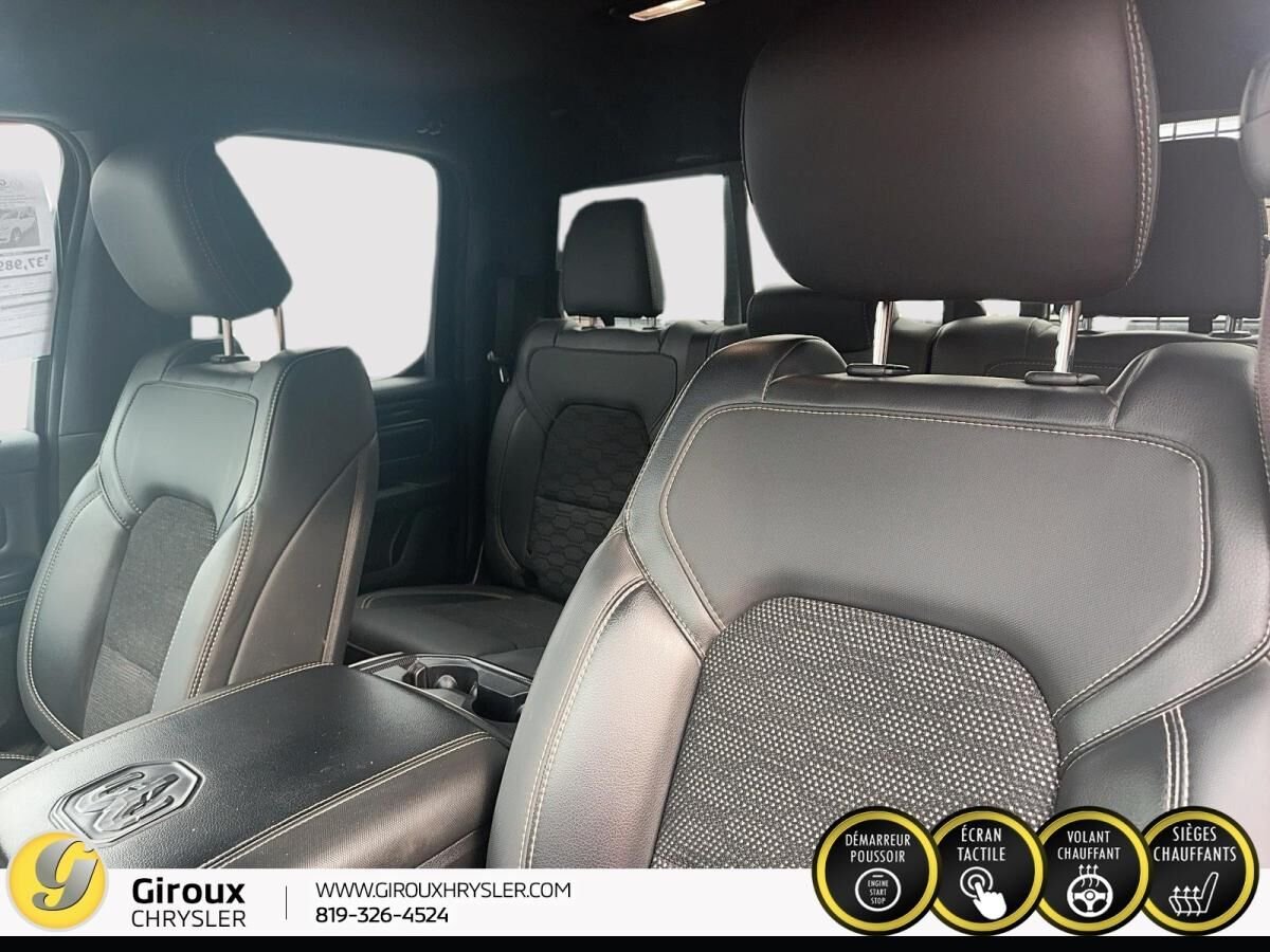 2019 RAM 1500 White Sainte-Agathe-des-Monts - photo #10