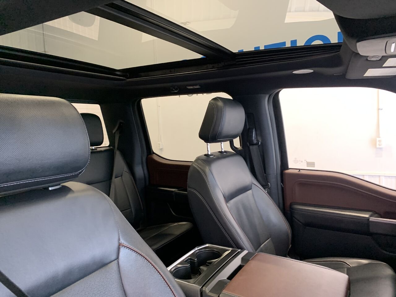 Ford F-150 SUPERCREW LARIAT 2023 Noir Saint-Eustache - photo #22