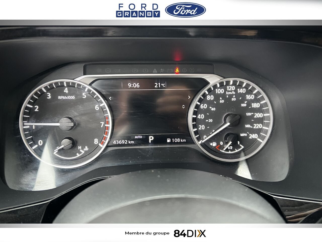Nissan Pathfinder 2024 Blanc Granby - photo #21