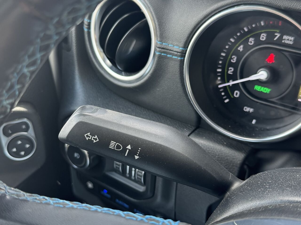 2022 Jeep Wrangler 4xe RUBICON Silver Granby - photo #18