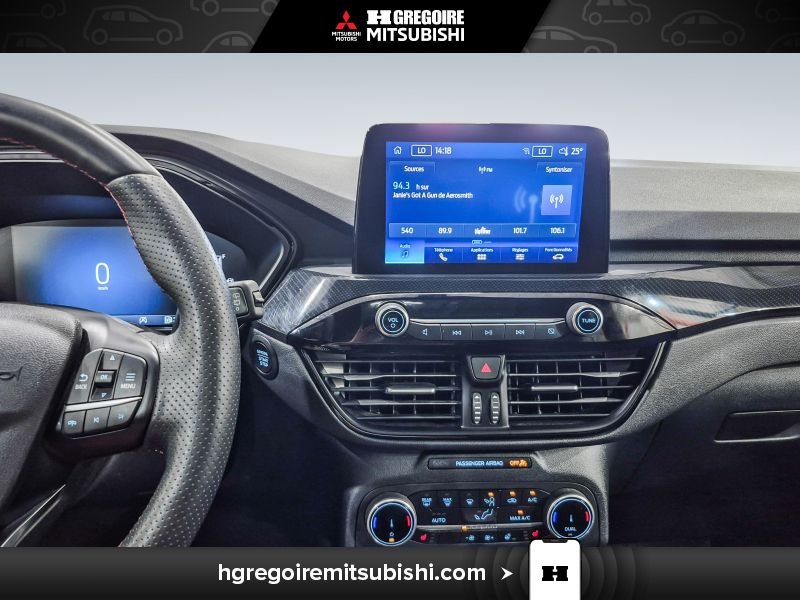 2025 Ford Escape Black Laval - photo #27