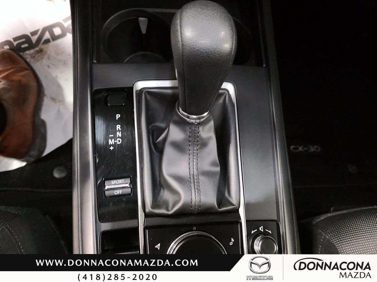 Mazda CX-30 2023 Gris Donnacona - photo #17
