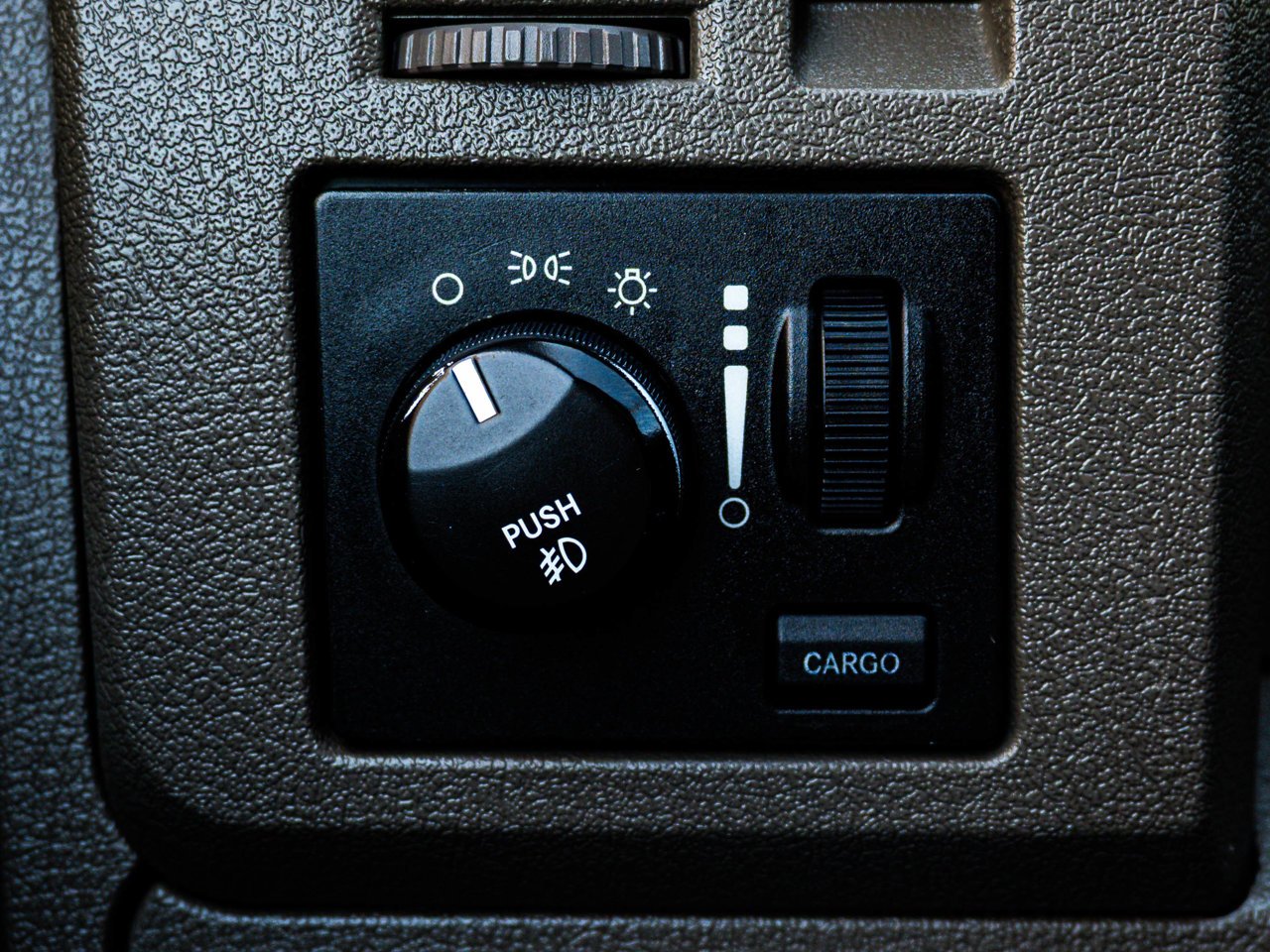 2007 Dodge Ram 3500 4WD Mega Cab 160.5 DRW Laramie Black Sherwood Park - photo #18